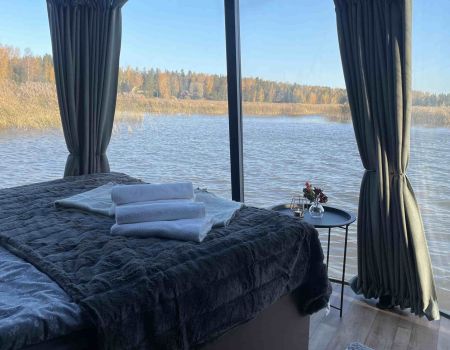 Kokoushotelli lähellä Helsinkiä