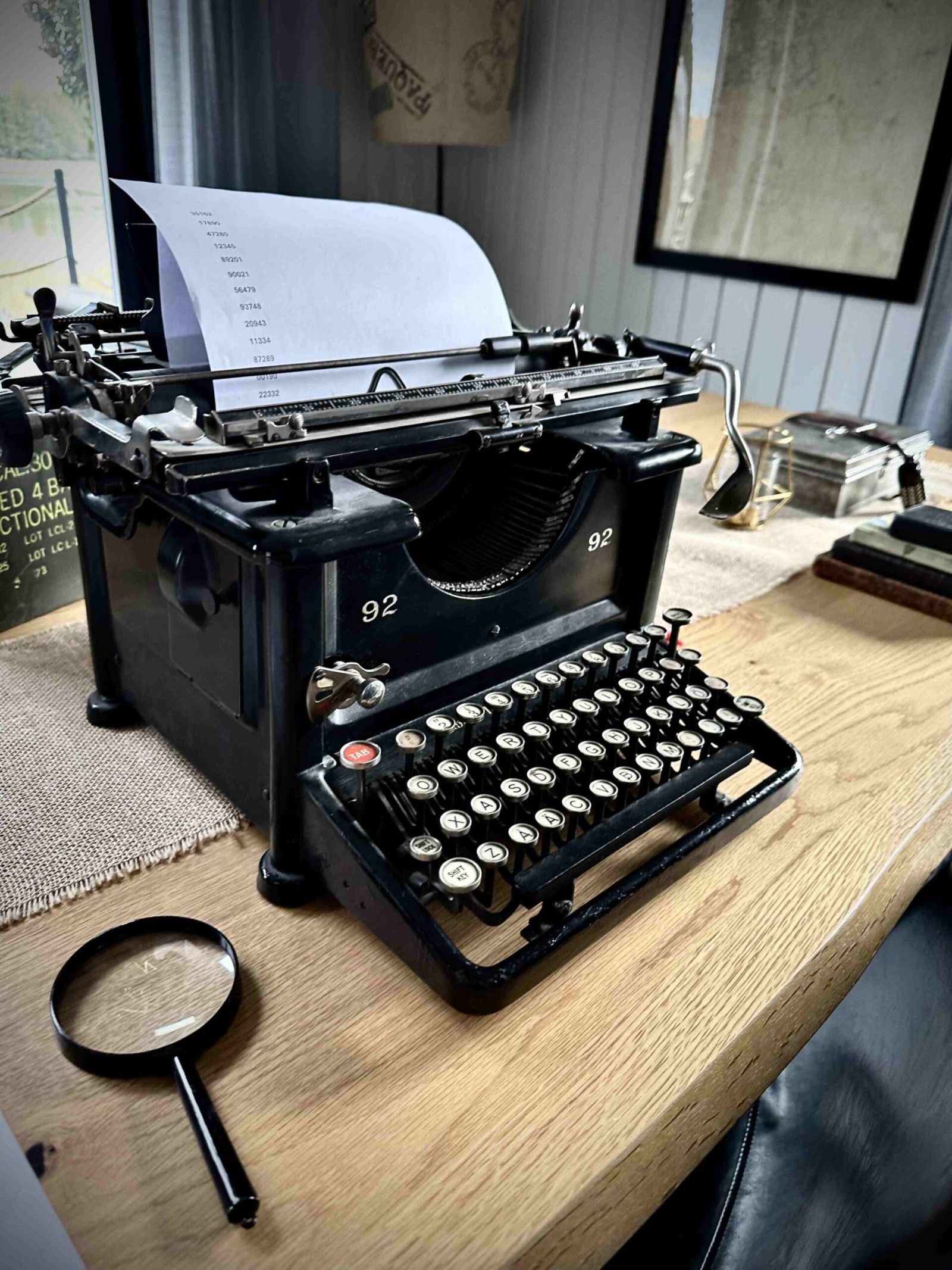 Murhamysteerin vihjeitä