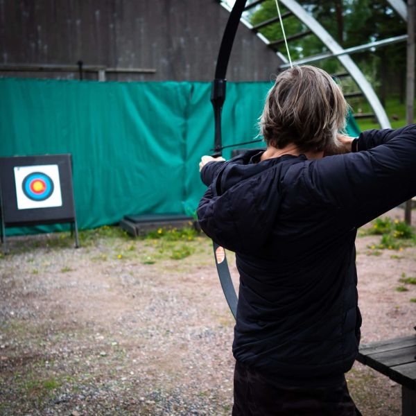 Lumikenkä- tai pilkkiretki