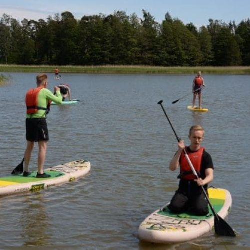 Tekemistä sisällä virkistyspäivään